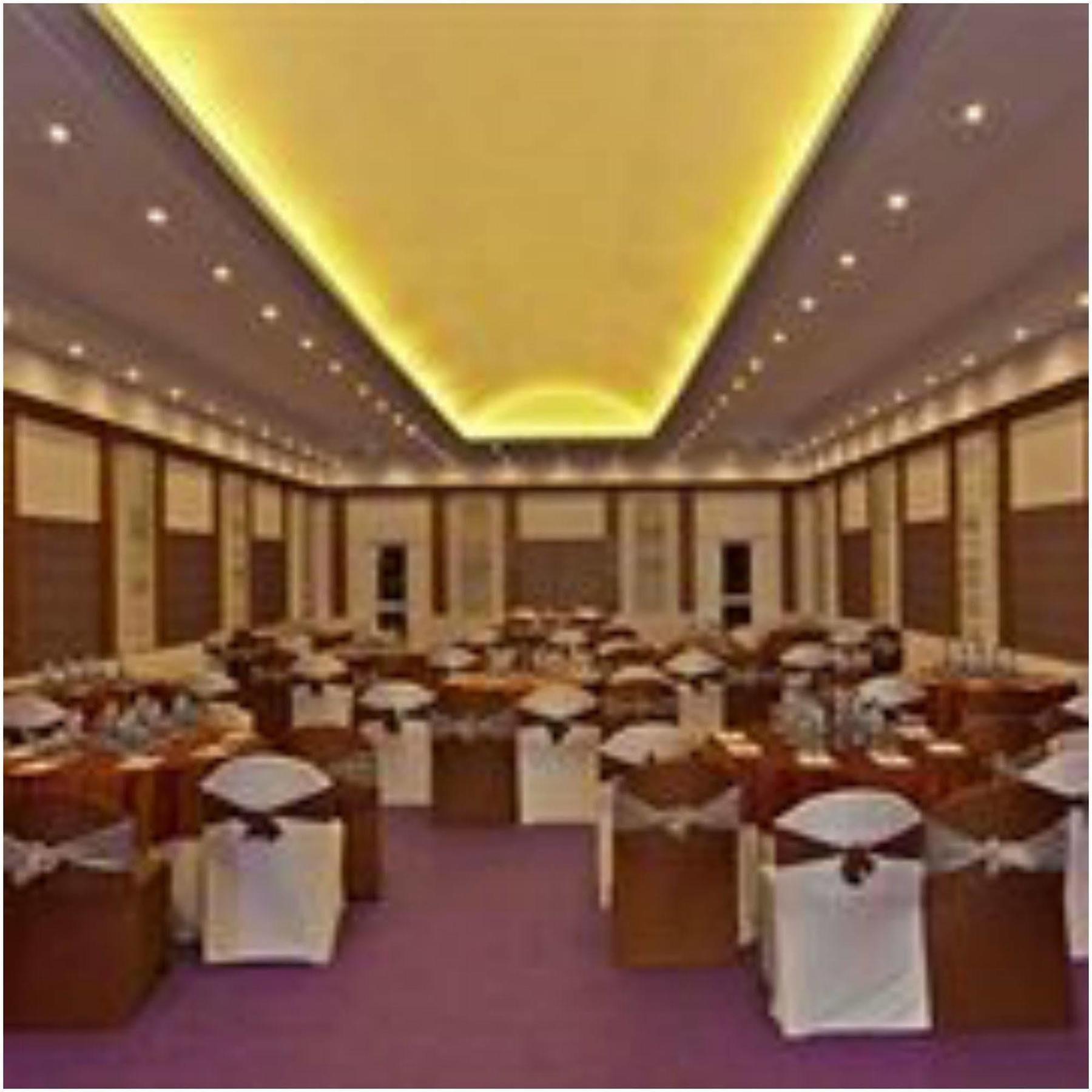 Hotel Hindusthan International, Kolkata Exterior photo
